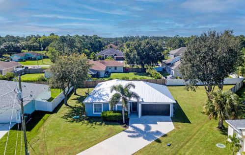 5866 Adger Ct, Fort Pierce, FL 34986-3833