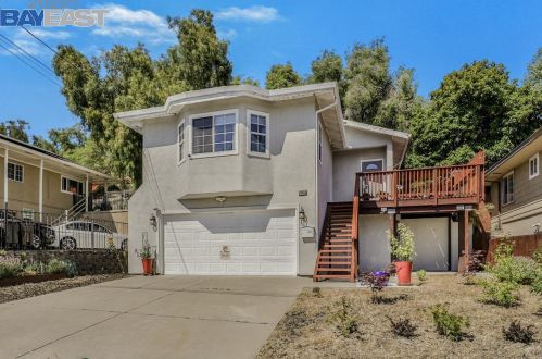 24494 Leona Dr, Hayward CA  94542-1010 exterior