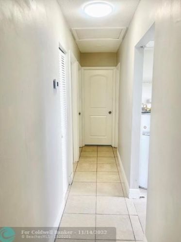 37 6th Ave, Dania Beach FL  33004-3262 exterior