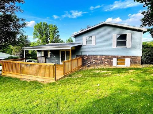 103 Leona St, Hopwood PA  15445-2032 exterior