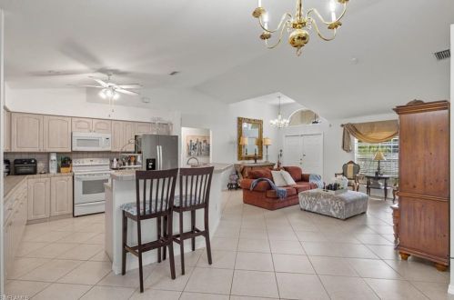 4135 62 Ave, Naples FL  34120 exterior