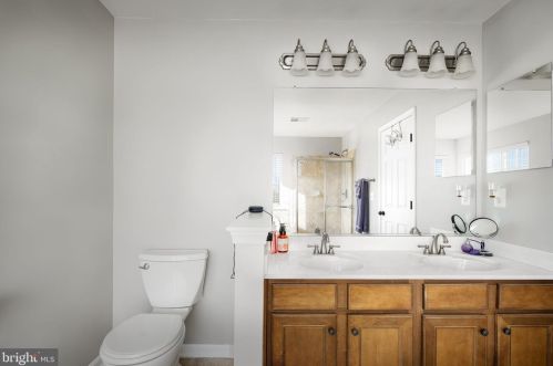 144 Colonial Dr, Charles Town WV  25414-4497 exterior