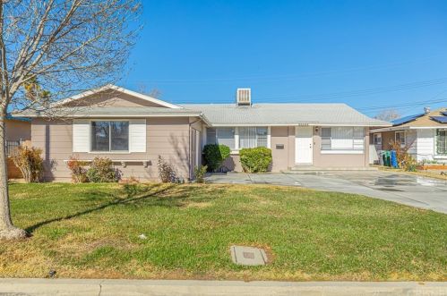 45544 11th St, Lancaster, CA 93534-1410