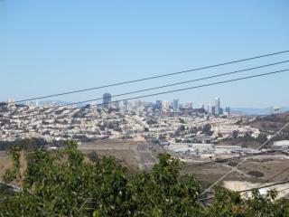 382 Kings Rd, Brisbane, CA 94005-1648