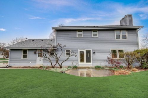 13125 Wade Dr, Waukesha WI  53151-9013 exterior