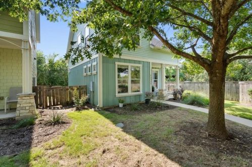 12321 Barras Branch Dr, Austin TX 78748-1304 exterior