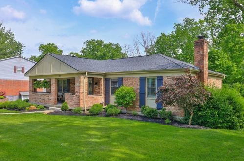 809 Pinehurst Dr, Covington, KY 41017-9641