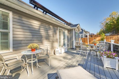 1201 Happy Ridge Dr, Front Royal VA  22630 exterior