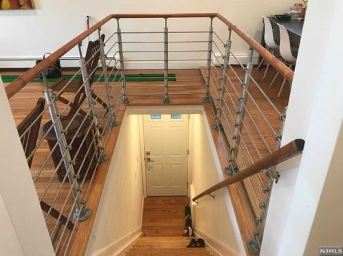 1160 River Rd, Edgewater NJ  07020-1349 exterior