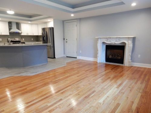 30 Highwood Dr, Coventry RI  02816-8209 exterior
