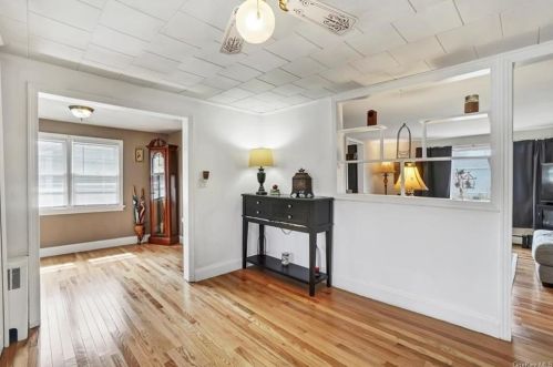 4 Vin Rose Ln, Marlborough NY  12542-5627 exterior