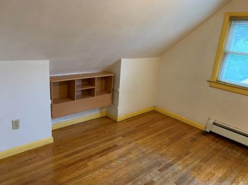 135 Voight Ave, Bridgeport CT  06606-1539 exterior