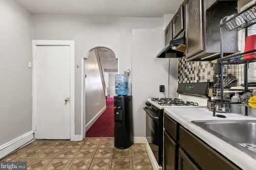 1040 Langham Ave, Camden NJ  08103-2735 exterior