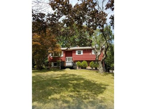 11 Alpine Ct, Congers, NY 10920-1603