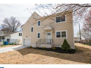 22 Green Lynne Dr, Levittown, PA 19057-3218