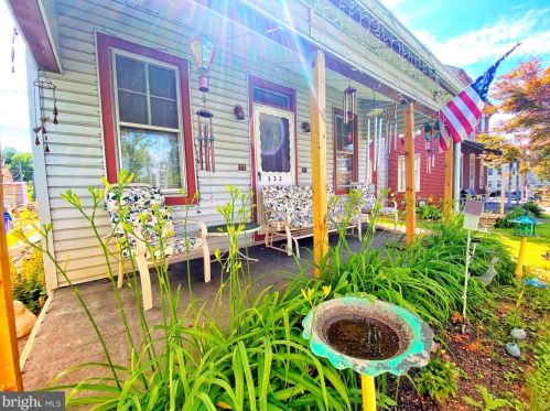 332 Main St, Blandon, PA 19510-9710