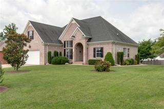 636 Shadowbrook Dr, Columbia, TN 38401-7765