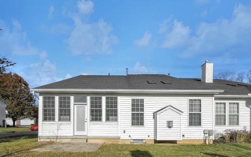 3175 Belstead Dr, Darbydale OH  43123-8224 exterior