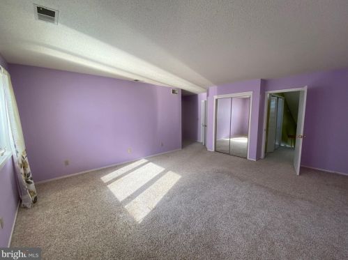 408 Sayre Dr, Princeton NJ  08540-5853 exterior