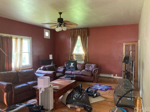 640 Randolphville Rd, Piscataway, NJ 08854-5010