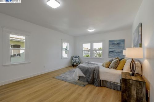 1802 88th Ave, Oakland CA  94621-1008 exterior