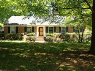 1306 Mcdowell Dr, Greensboro, NC 27408-5217