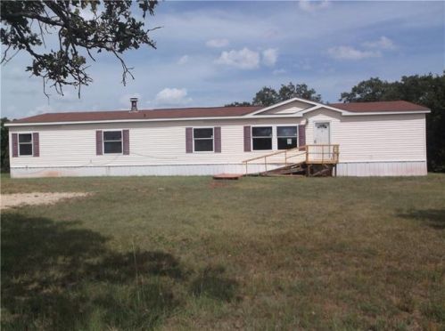 26185 Stevens Rd, Tecumseh, OK 74873-6381