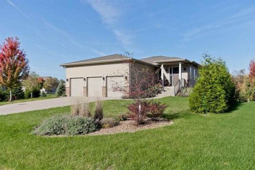 2240 Poplar St, Iowa City, IA 52241-3614