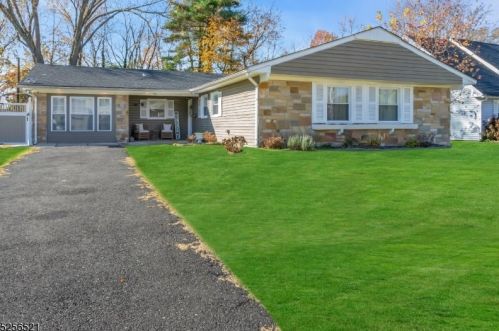 71 Harrington Cir, Willingboro NJ  08046-1823 exterior