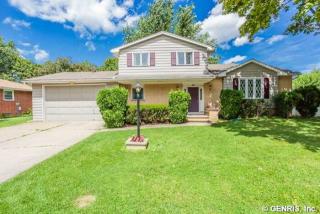 6 Simone Cir, Rochester, NY 14609-2029