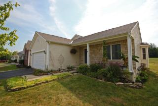 90 Salinger Dr, Lithopolis, OH 43136-9749