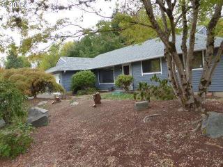 2197 Brittany St, Eugene OR  97405-1386 exterior