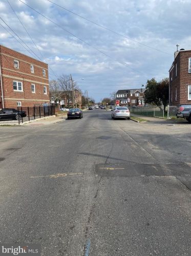 367 Raritan St, Camden NJ  08105-2037 exterior