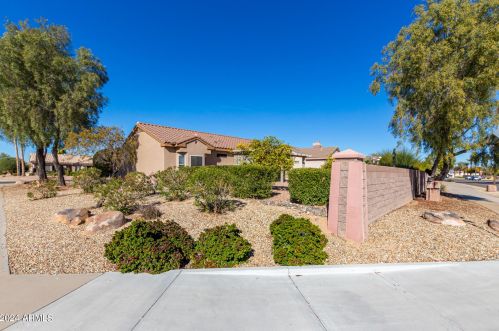 15026 Cactus Ridge Way, Sun City AZ  85374-2027 exterior