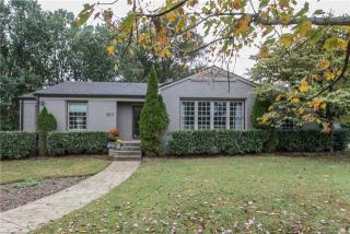327 Lauderdale Rd, Nashville, TN 37205-1823