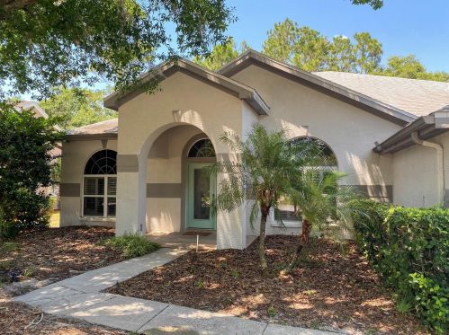 3833 Siena Ln, Palm Harbor, FL 34685-2679