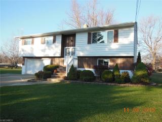 589 Dorothy Dr, Brunswick, OH 44212-2210