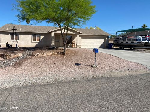 2155 Hillside Dr, Lake Havasu City, AZ 86404-1967