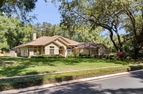 1209 Deer Lake Cir, Apopka, FL 32712-2941