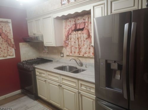 20 Van Nostrand Ave, Dover NJ  07801-4828 exterior