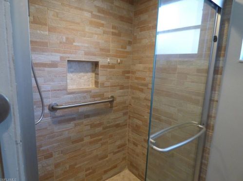 2 Plz Ct, Lehigh Acres FL exterior