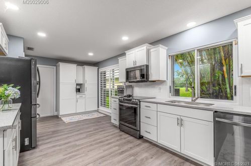 2540 Brookwood Ln, Palm City FL  34990-4751 exterior