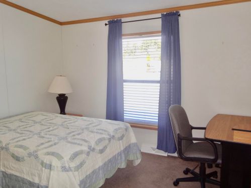 32 Spruce Dr, Belmont NH  03220-4458 exterior