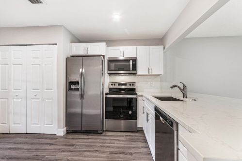 6808 Moonlit Dr, Delray Beach, FL 33446-1630