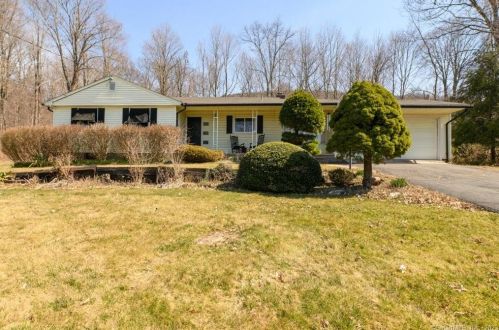 1445 Meriden Ave, Southington, CT 06489-4220