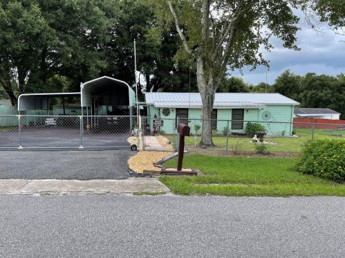 10700 128th St, Belleview, FL 34420-5523