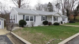 122 Riverside Dr, Fairfield, TN 37033-1841