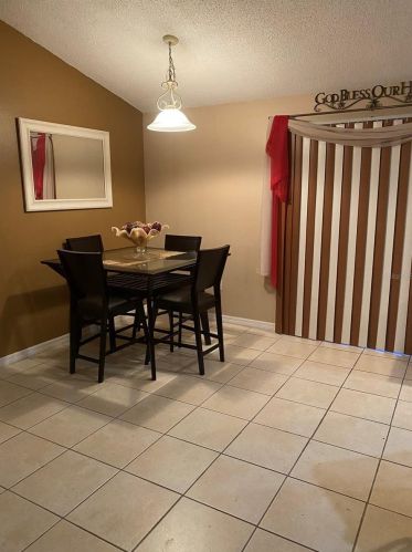 1007 Orly Dr, Kissimmee, FL 34759-7026