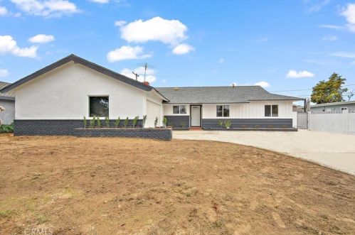 213 Royal Pl, Anaheim, CA 92806-3232