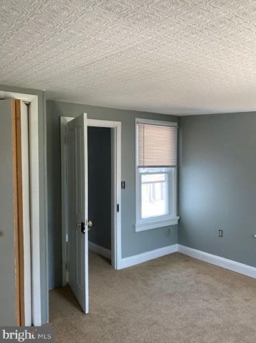 49 Jury St, Highspire PA  17034-1010 exterior